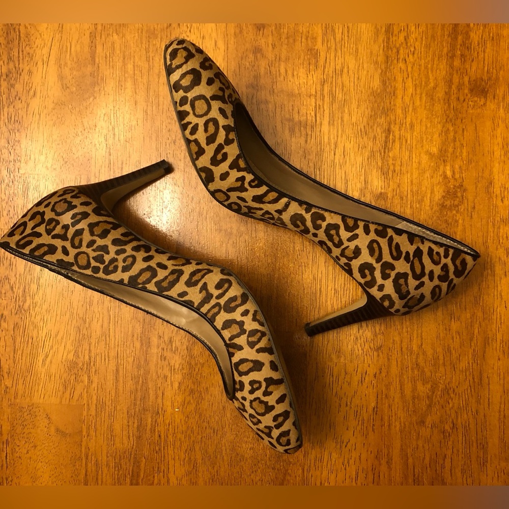Kitten Heels; Banana Republic; Leopard Print; Leather Upper; Size 8